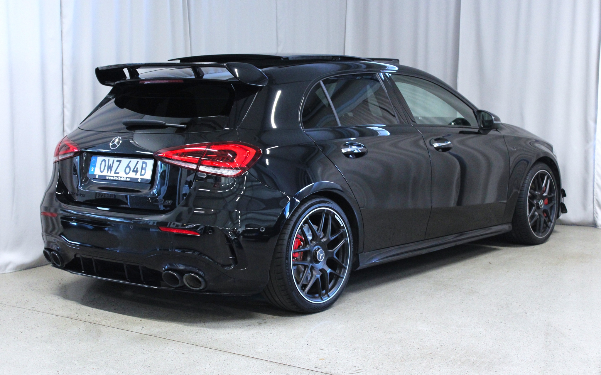 Mercedes-Benz A 45 4MATIC+ 2022, kuva 2/51