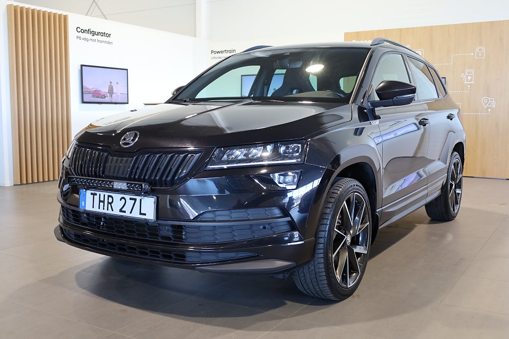 Skoda Karoq 2.0 TSI Sportline 4x4 AUT Drag Värmare Kamera Canton 2019