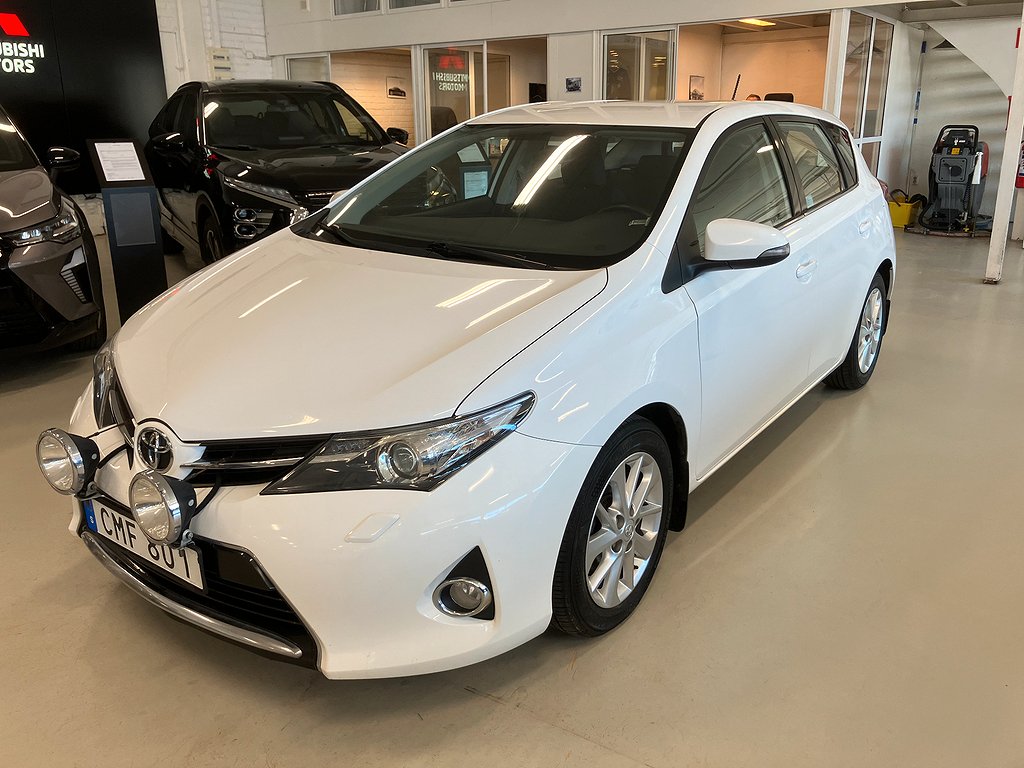 Toyota Auris 1.4 Diesel Active 90hk Manuell