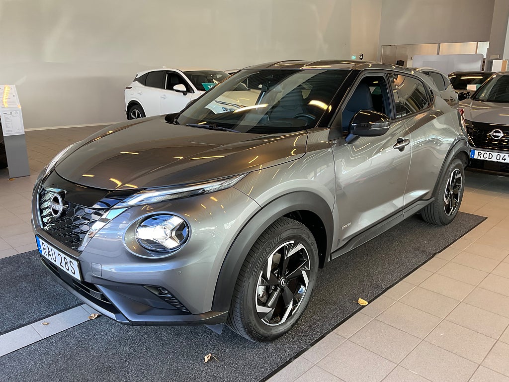 Nissan Juke Hybrid Euro 6 N-Connecta M/K-Värmare S/V-hjul