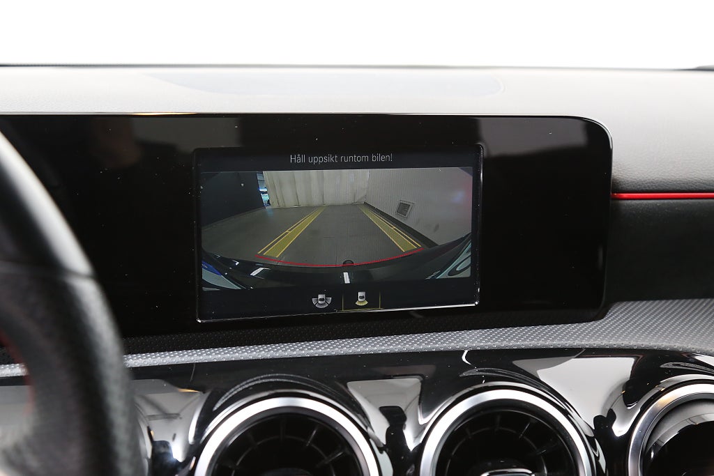 Mercedes-Benz A 180 AMG Line Kamera Apple Carplay Drag 2019