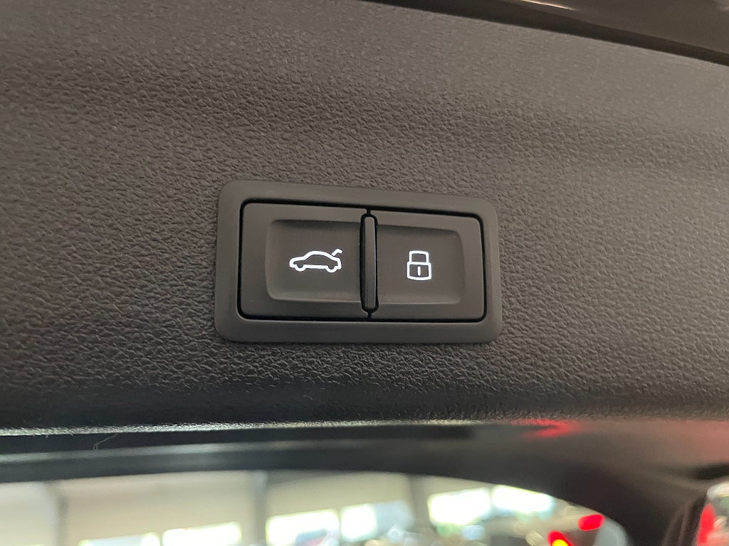 Audi A6 2020 - miniatyr 18