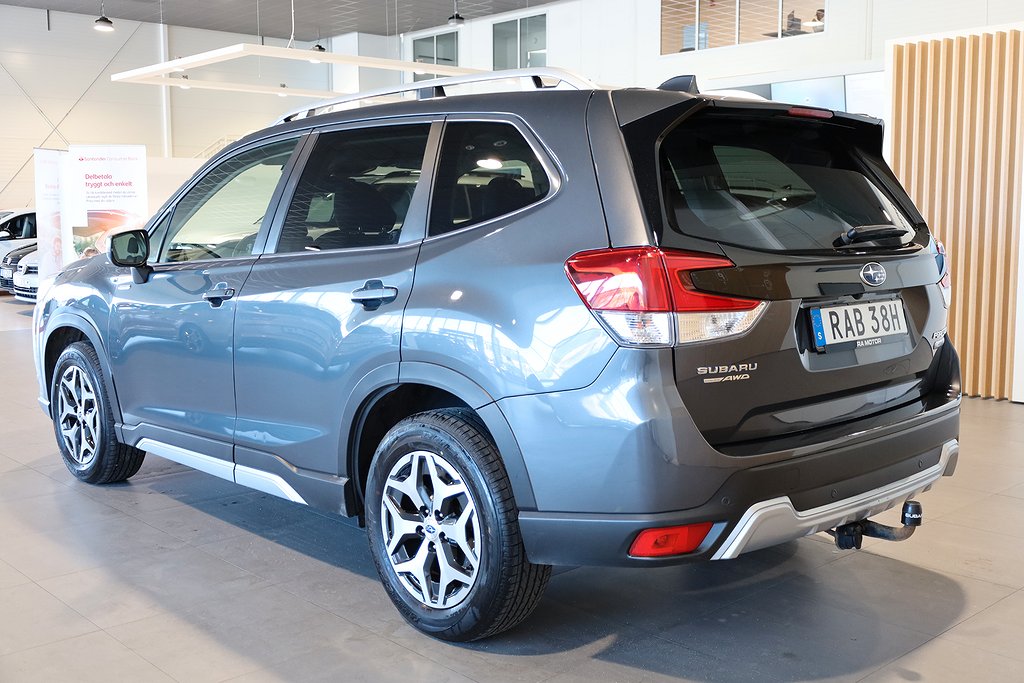 Subaru Forester 2,0i e-Boxer XFuel Active AWD Bränslevärmare 2022