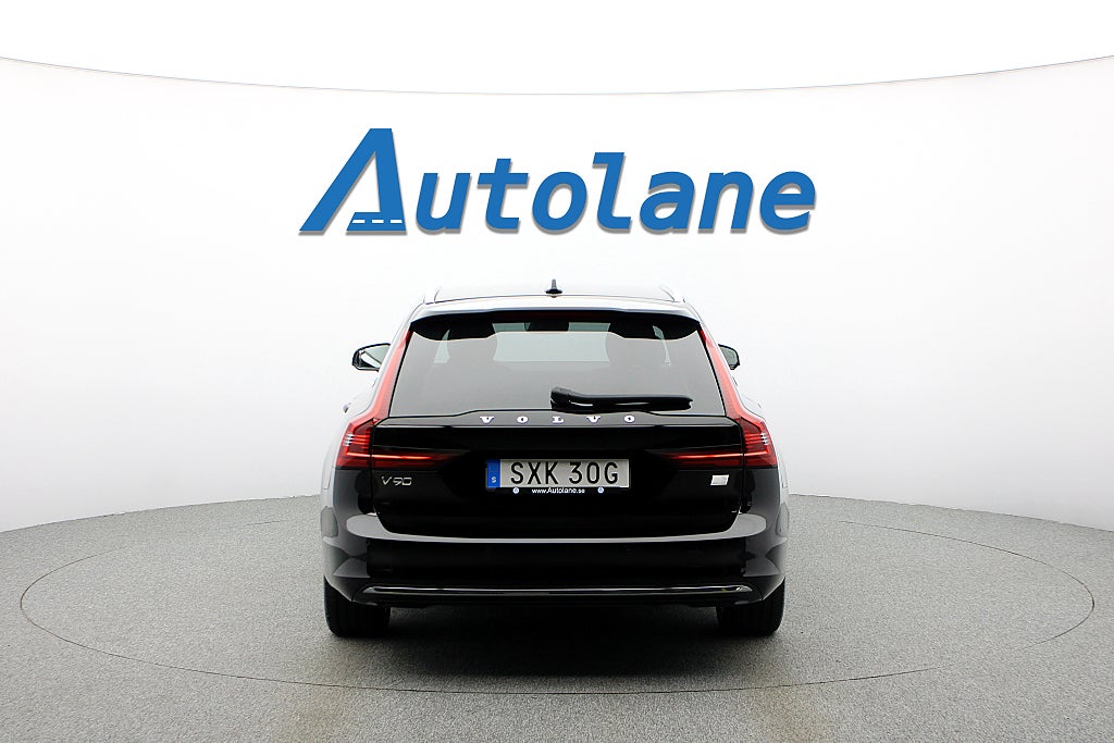 Volvo V90 Recharge T6 AWD Core Bright Sommarkampanj 4,99% 350hk