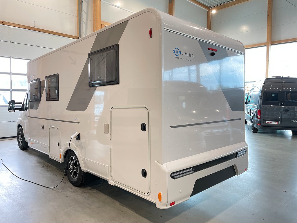 Sun Living S 75 SC / Taksäng /  B-körkort / Automat 140hk - Sun Living