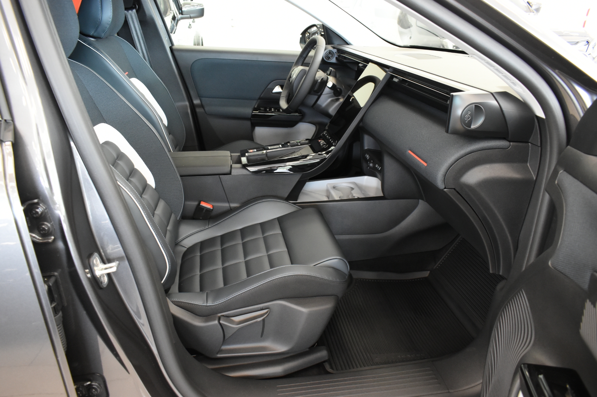 Citroen C5 AC MAX Hybrid Automat 2026, kuva 7/50