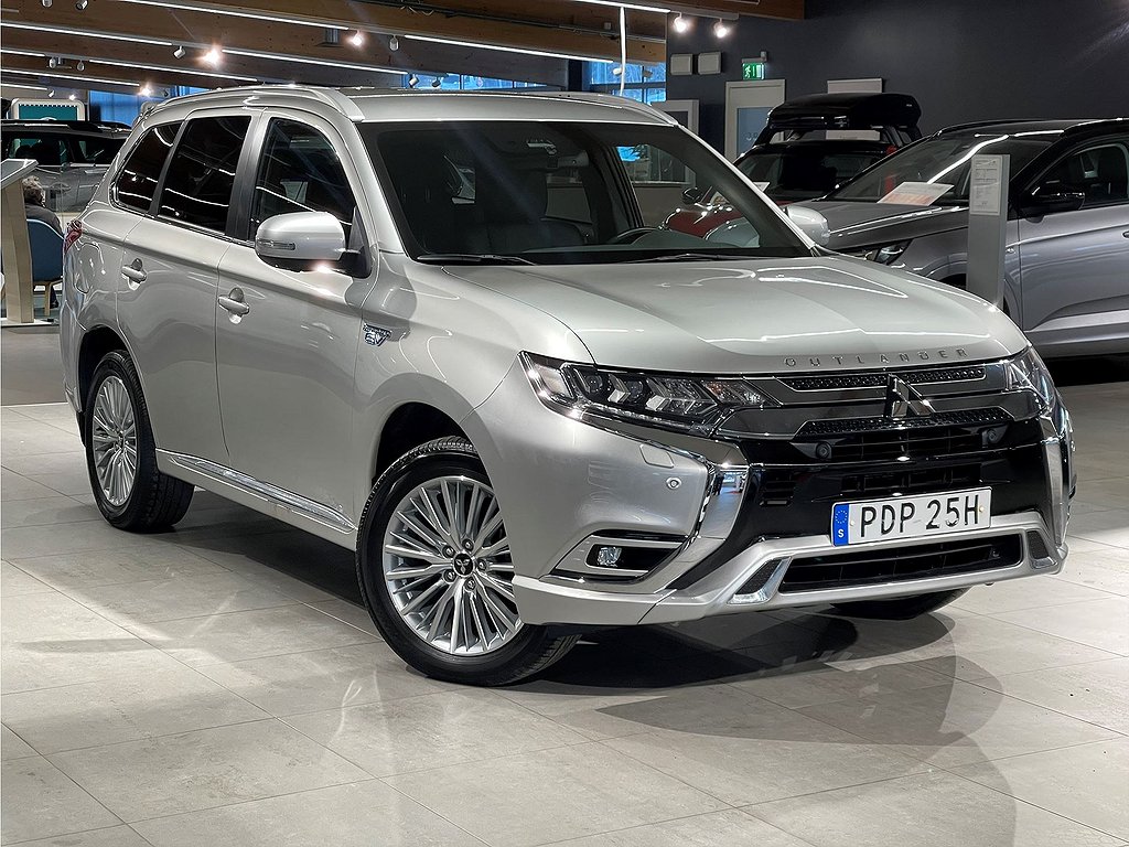 Mitsubishi Outlander Business X PHEV 2.4 136hk Aut 4WD - DRAGKROK, B-KAMERA