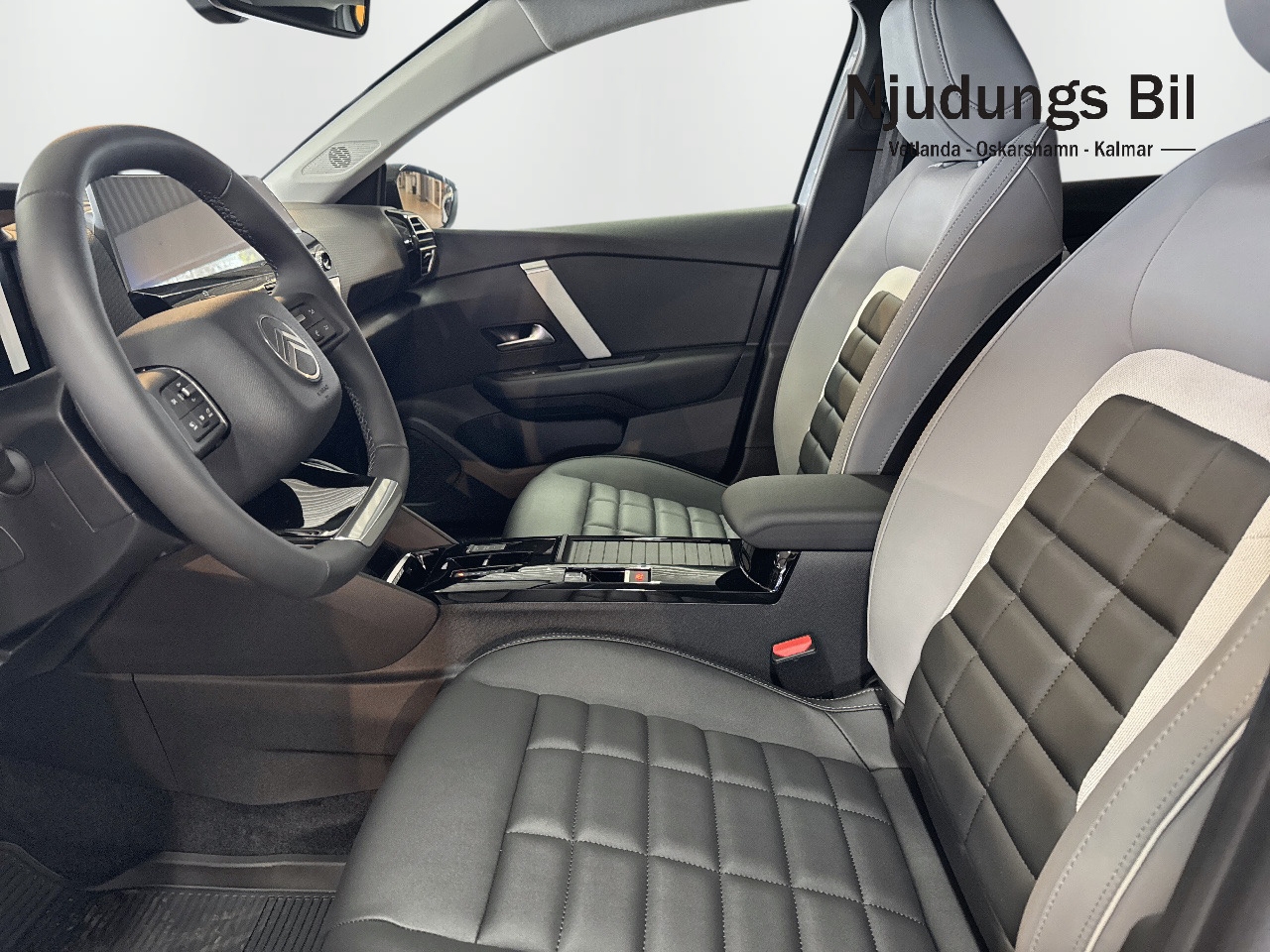 Citroen C4 1.2 PureTech MAX Automat demo 2025, bild 6/36