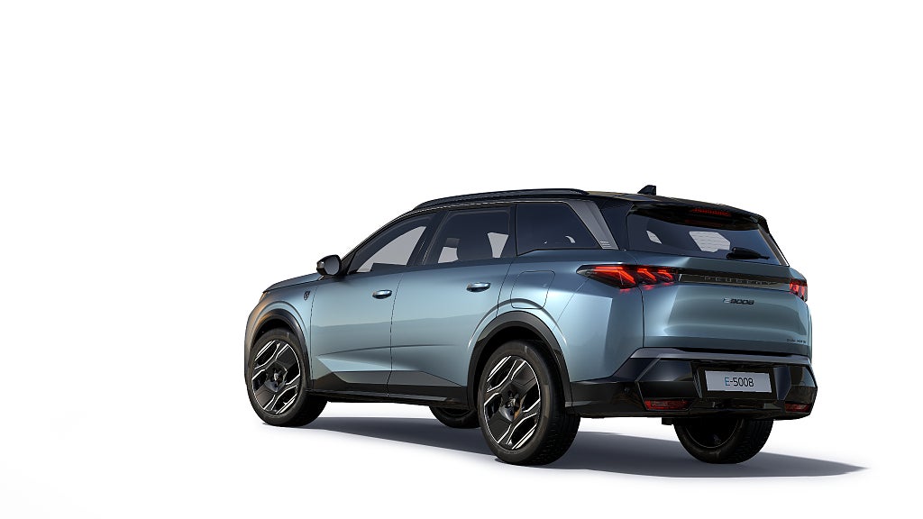 Peugeot E-5008 GT EDITION |FRI SERVICE 3 ÅR| thumbnail