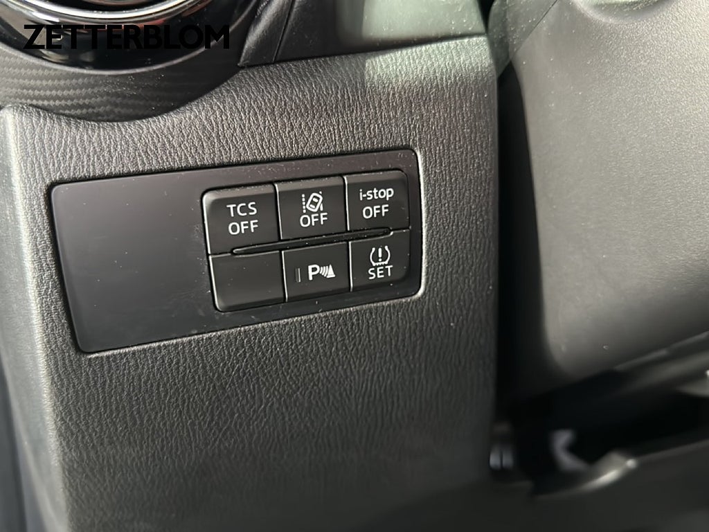 Kombi Mazda CX-3 15 av 19