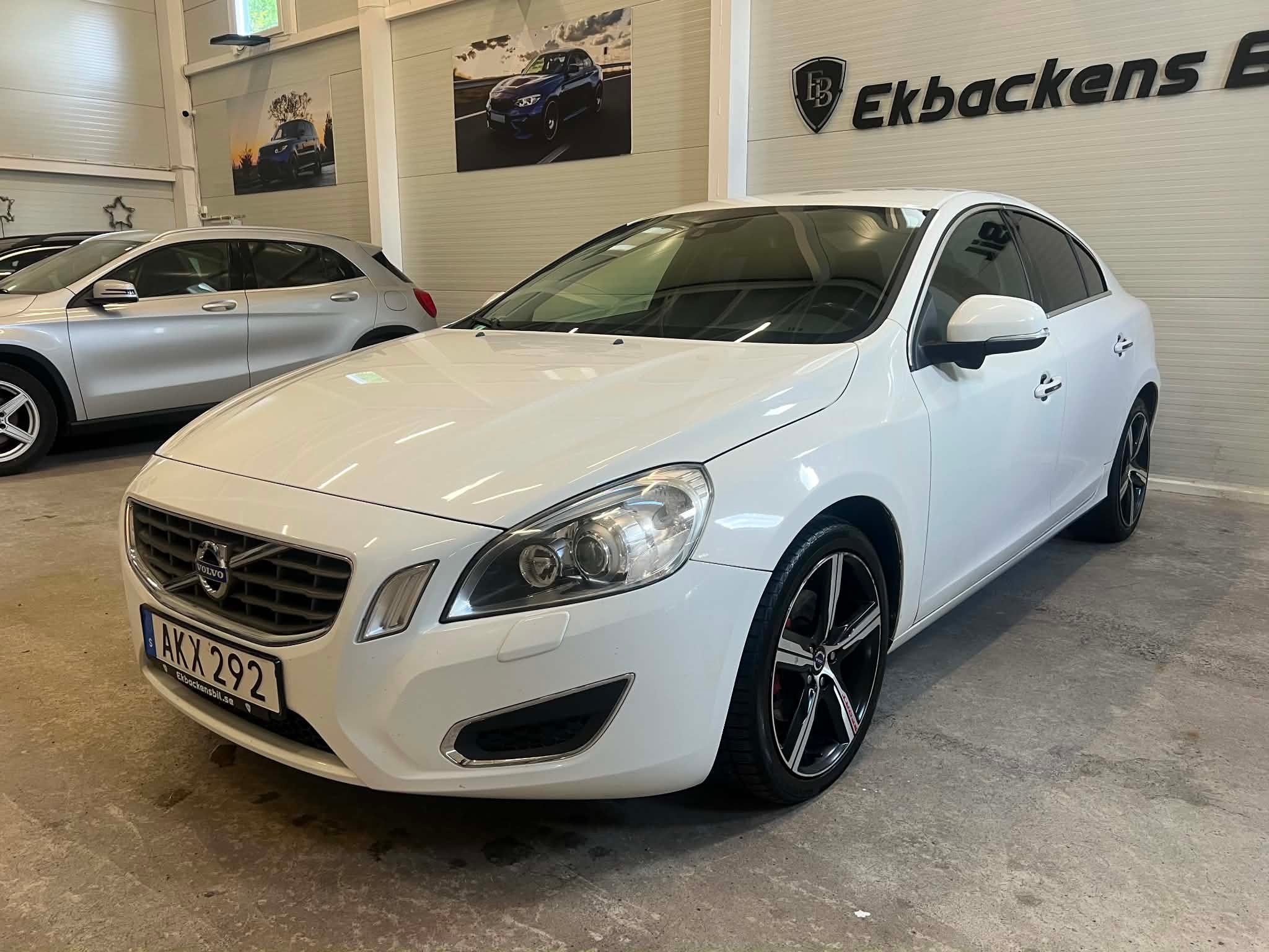 Volvo S60 D3 Momentum Euro 5 2011, bild 3/48