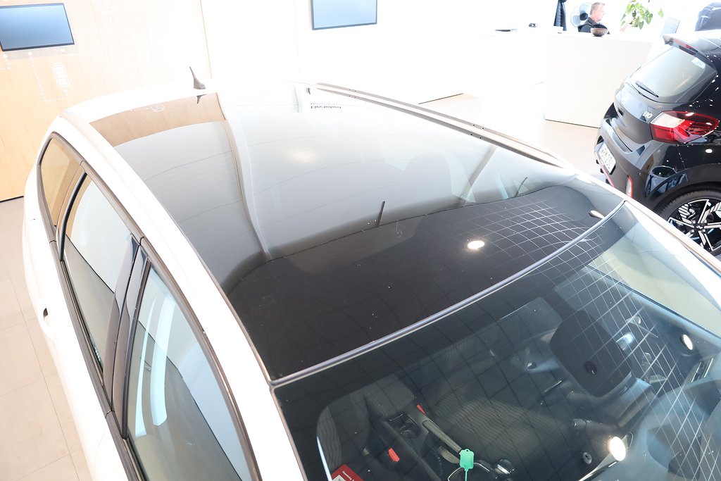 Peugeot 308 1,2 e-THP 110hk Active Kombi Panorama 2015