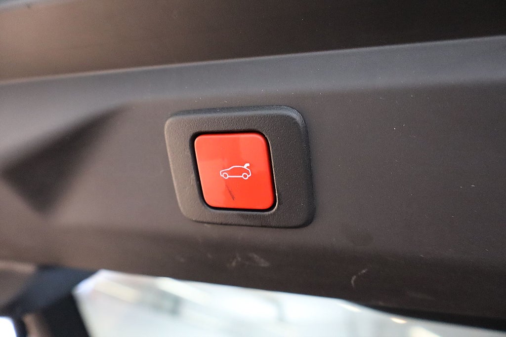 Bild på Peugeot 3008 GT Hybrid 136hk Aut - B-KAMERA,CARPLAY,NAV