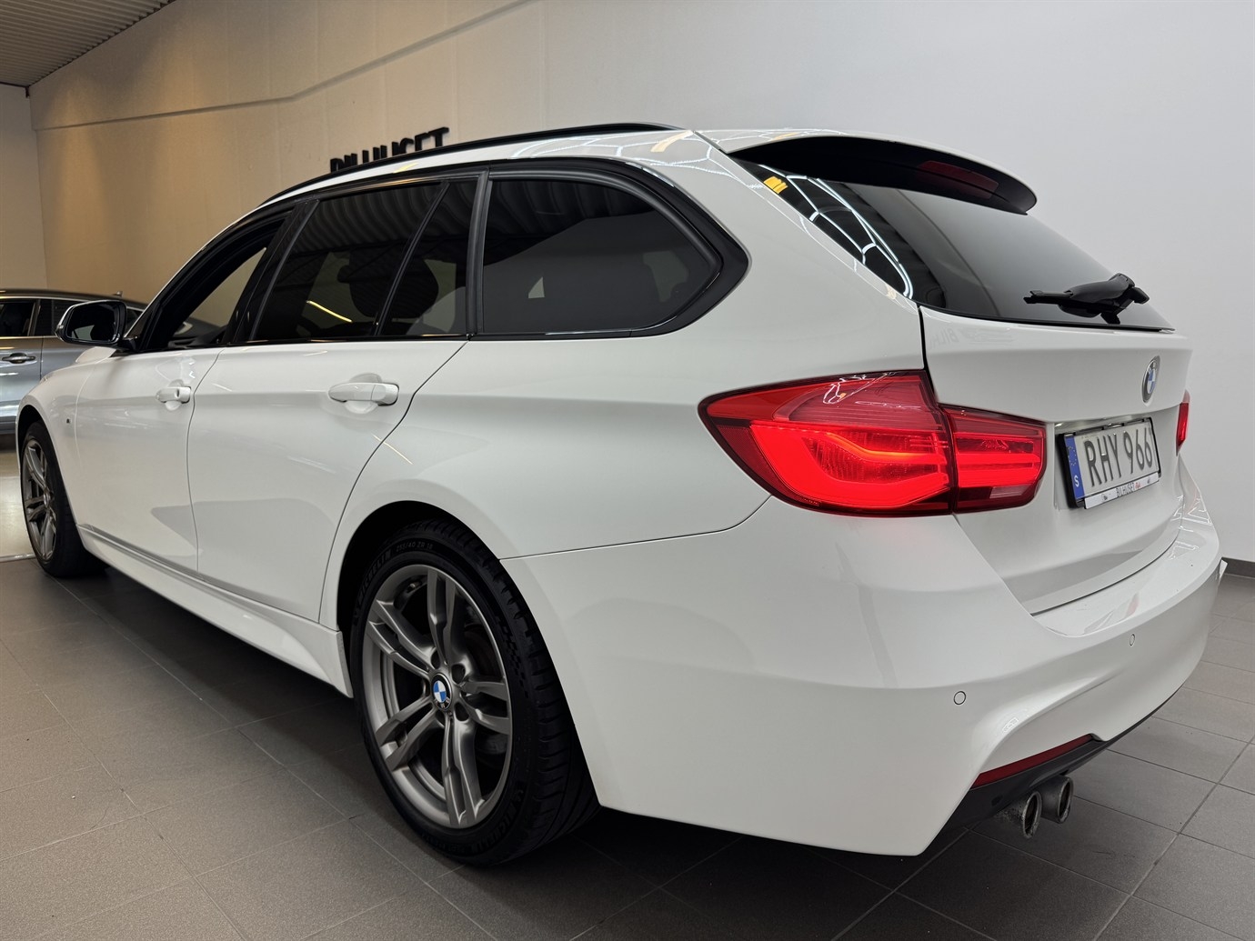 BMW 320 d xDrive 190hk M Sport 2017, bild 4/10