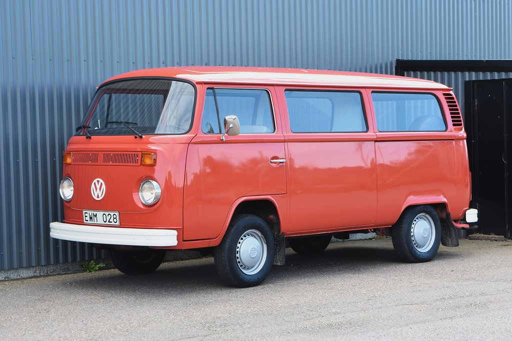 Volkswagen Transporter 1600 T2 Kleinbuss 8-sits 