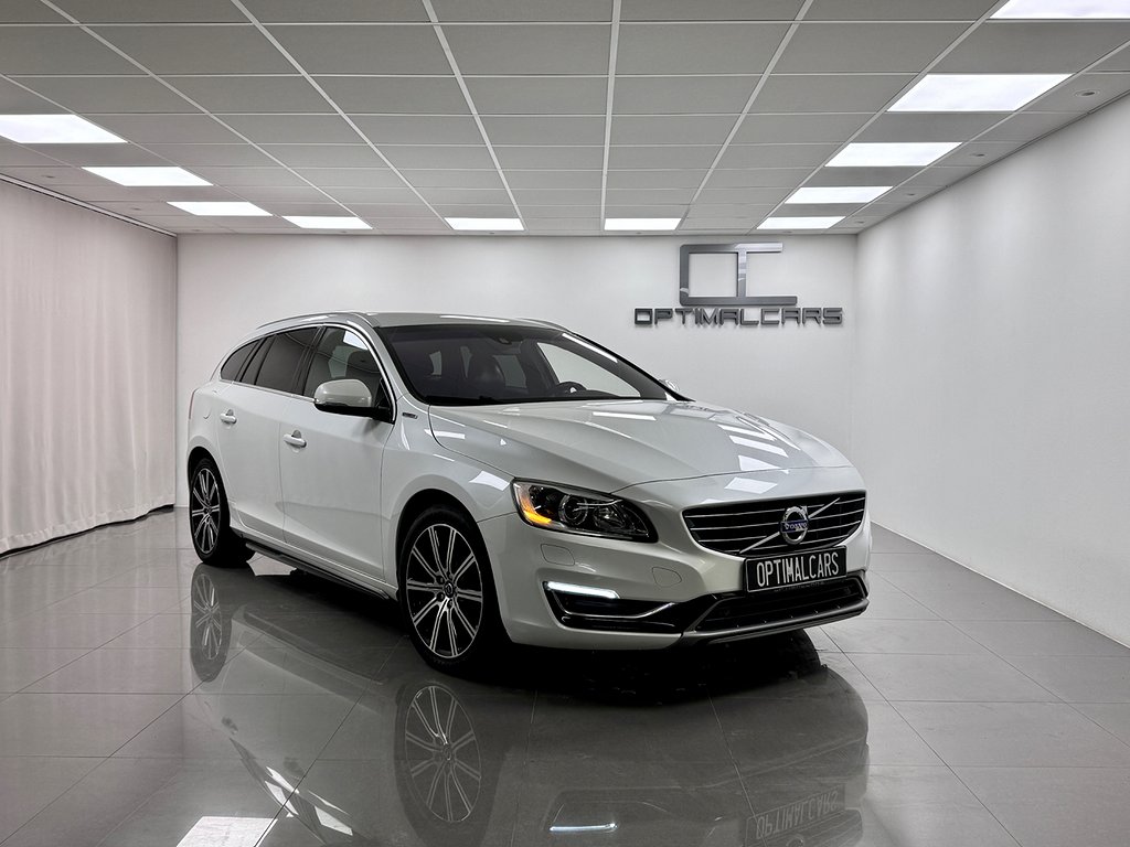 Volvo V60 D6 Plug-in Hybrid Aut AWD Summum 283HK Läder