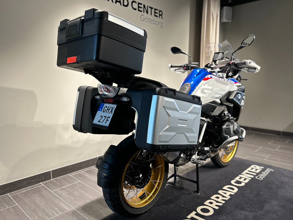 BMW R1250GS / Style HP / 3st väskor / 3,45% ränta / Motobågar