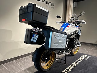 BMW R1250GS / Style HP / 3st väskor / 3,45% ränta / Motobågar