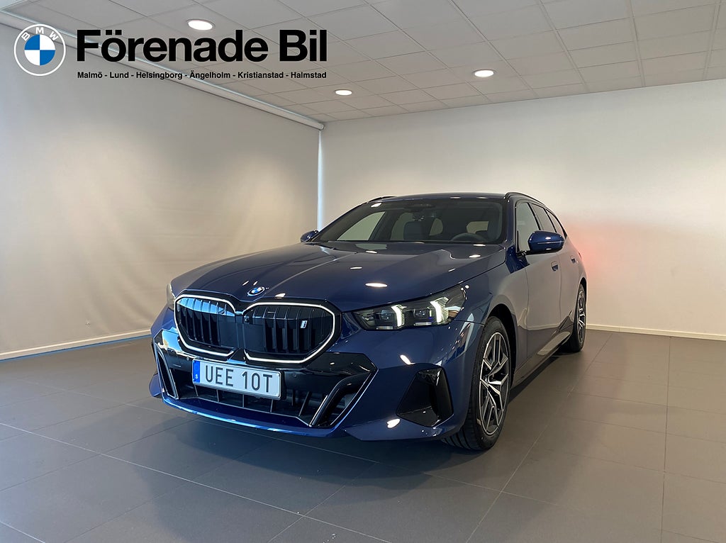 BMW i5 xDrive40 Touring M-Sportpaket pro Bowers & Wilkins Drag