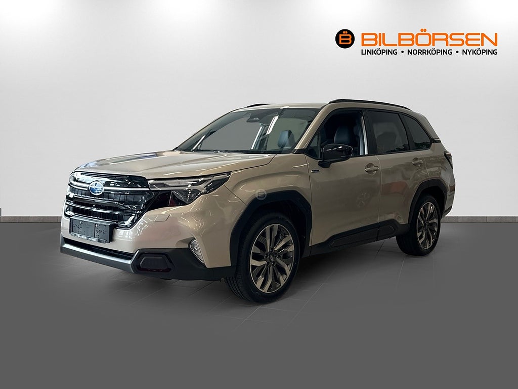 Subaru Forester e-Boxer Limited (Ink. Vhjul & Krok)