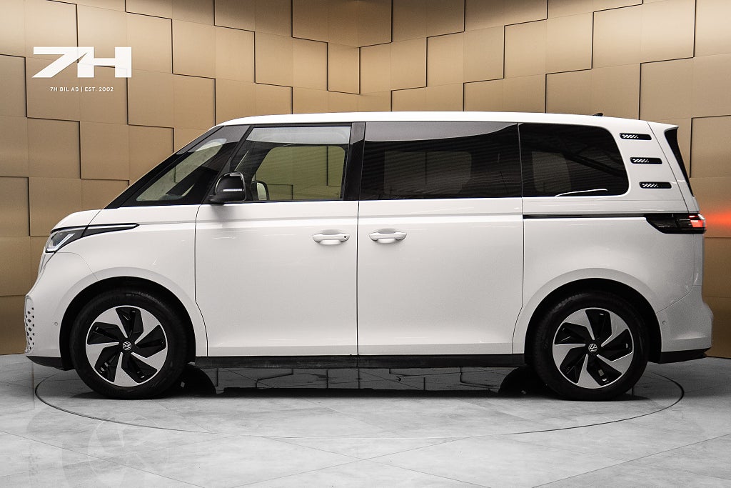 Volkswagen ID. Buzz 82 kWh Pro / Backkamera / Adaptiv Farthållare / Carplay
