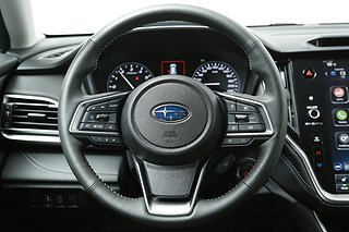 Kombi Subaru Outback 14 av 25