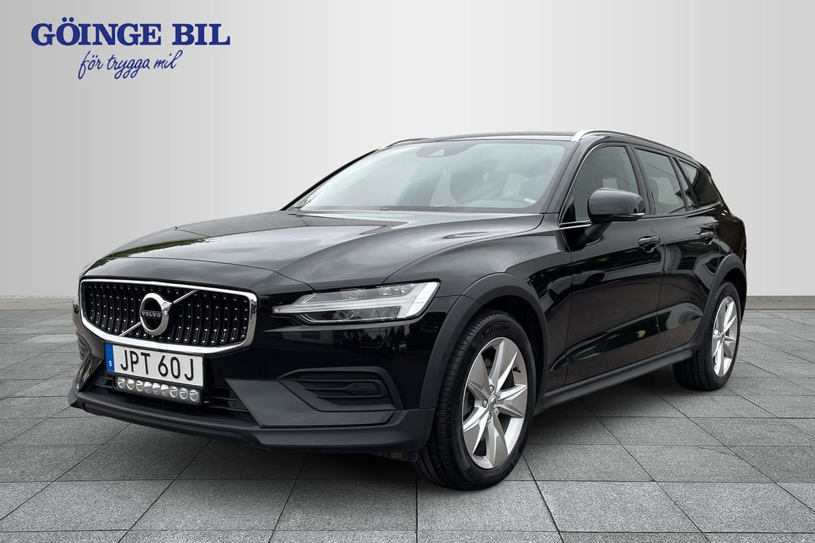 Volvo V60 Cross Country D4 AWD Edition, photo 7/17