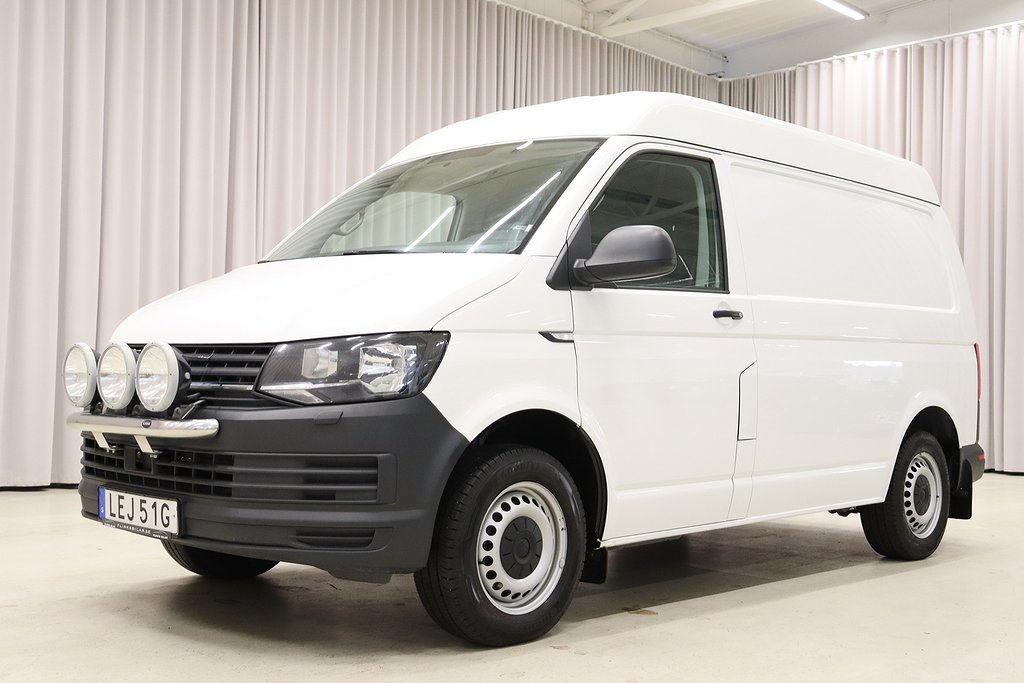 Volkswagen Transporter TDI 4M 150HK Högtak Drag Värmare Moms