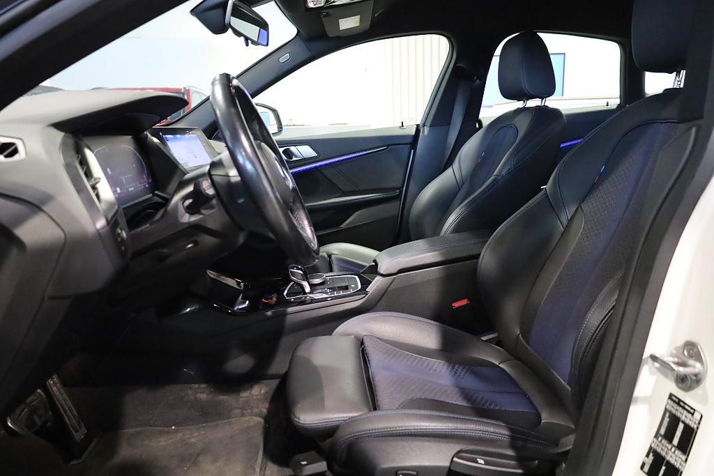 BMW 218 i Gran Coupé M Sport Aut PDC Navi