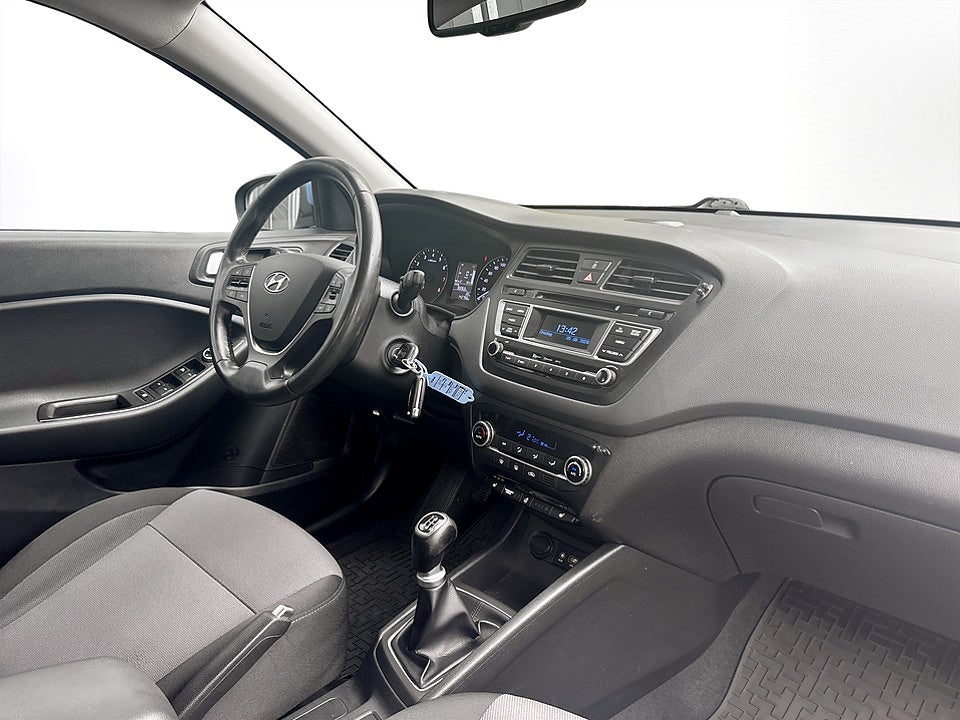 Bild på Hyundai i20 ComfortPlus 1.2 84hk DRAG RATTVÄRME
