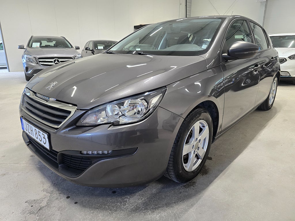 Peugeot 308 1.2 VTi 82 Access Euro 6 *8300 mil *Vinterhjul