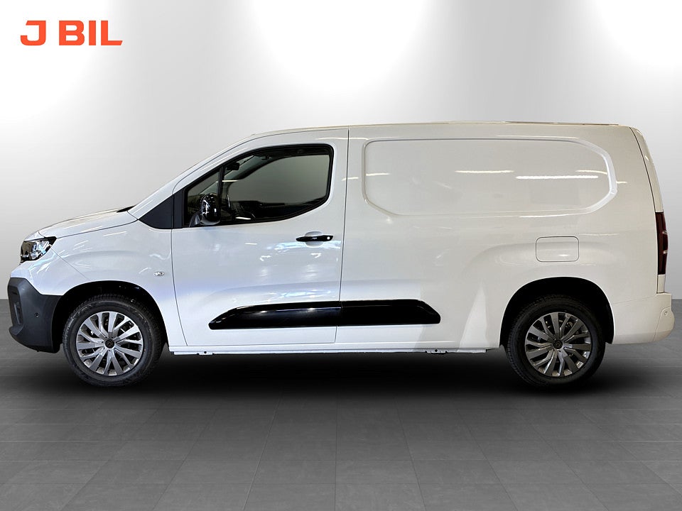 Bild på Peugeot Partner Plus 130hk Aut L2 - EDITION! SERVICE & V-HJUL INGÅR!