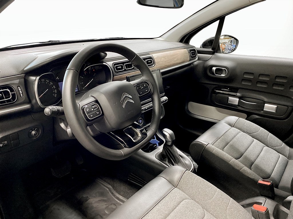 Bild på Citroën C3 Shine 1.2 PT 110hk Aut - CARPLAY,BACKSENSORER