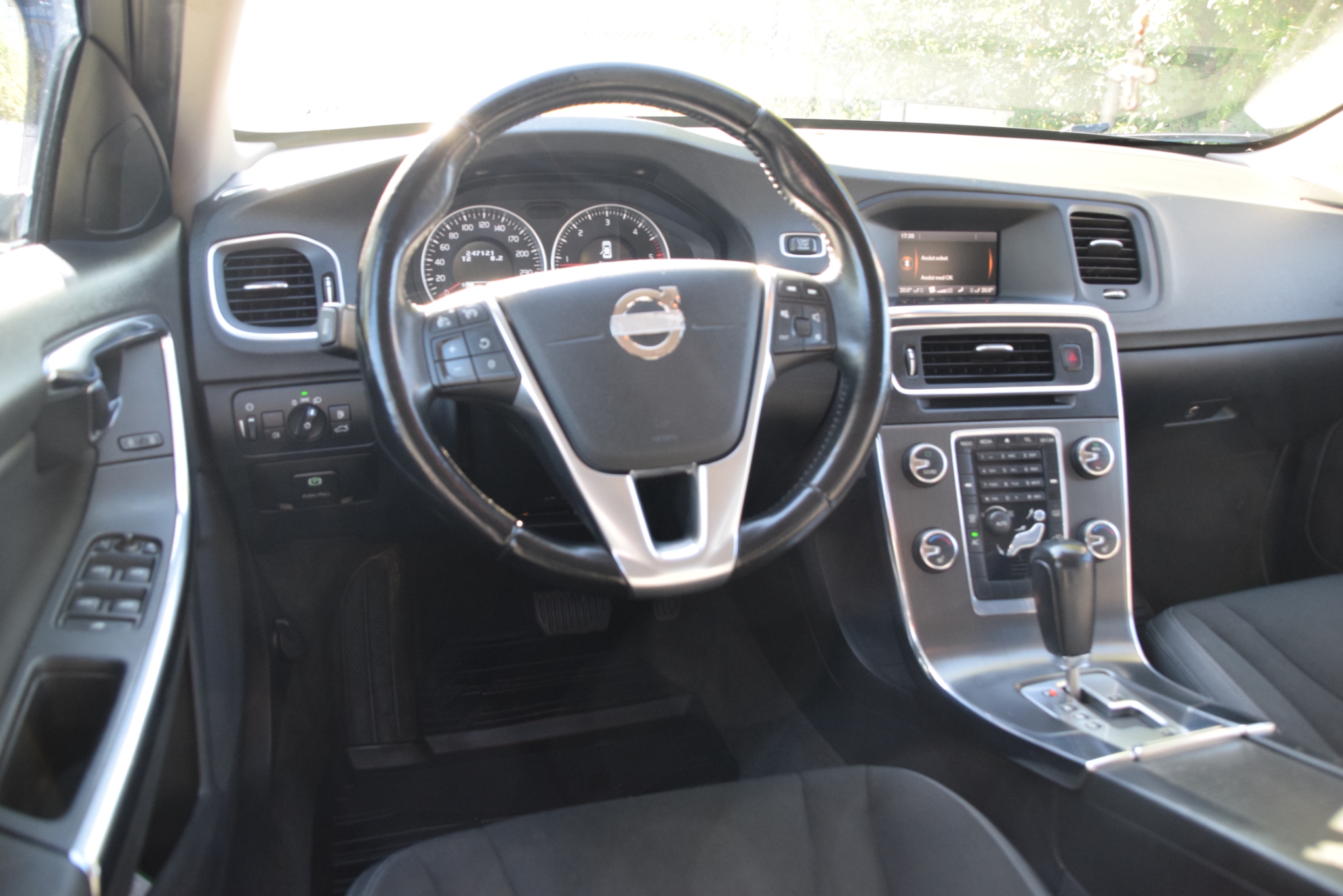 Volvo S60 D3 Geartronic Momentum Euro 5 2011, bild 7/48