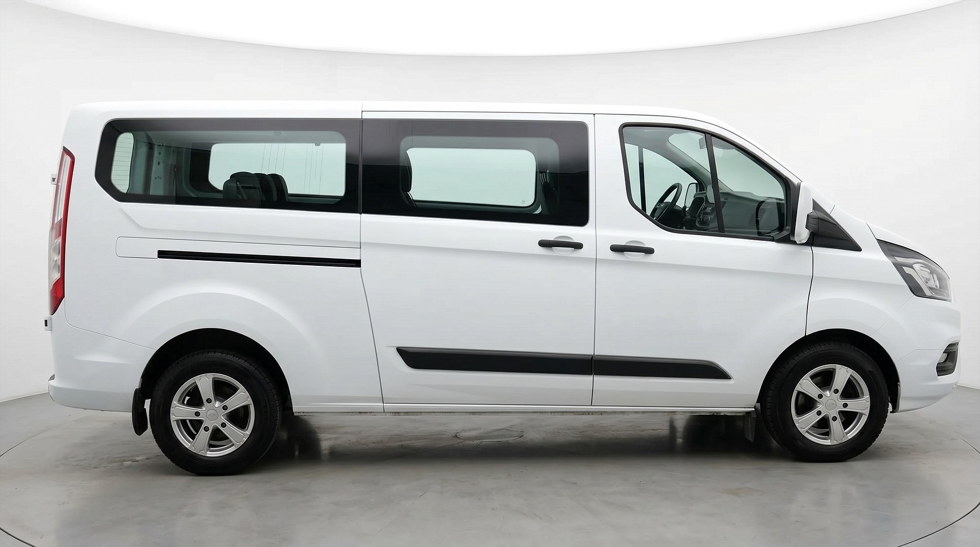 Ford Transit Custom 2021, photo 4/74