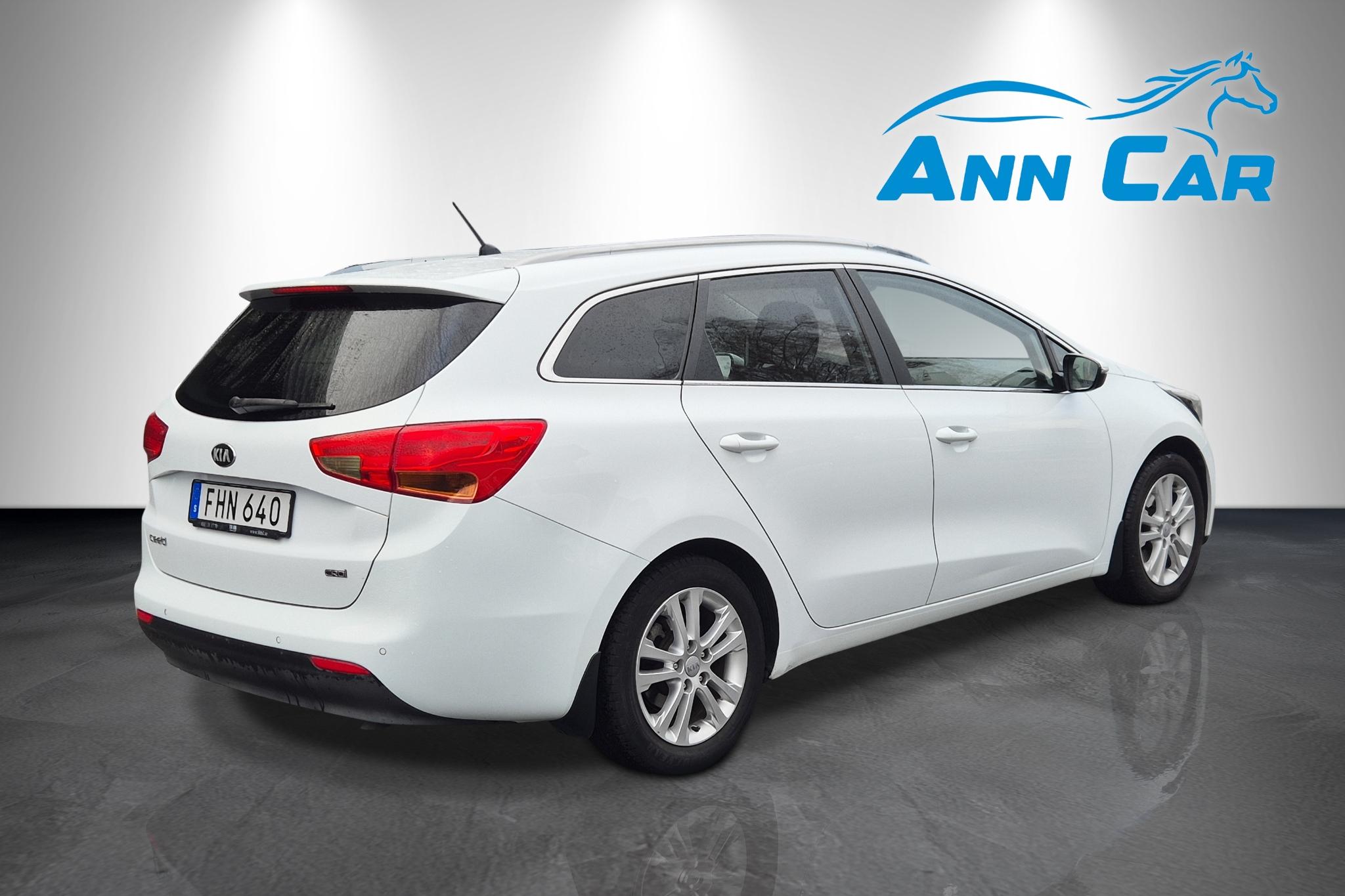 Kia Ceed 1.6 CRDi 128 2014, bild 4/10