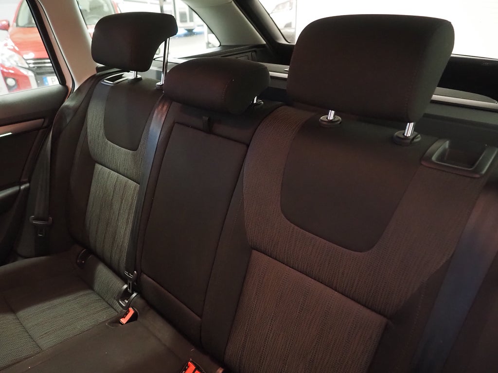 Skoda Octavia Kombi 1.0 115hk DSG Style | Drag | Värmare | 2019