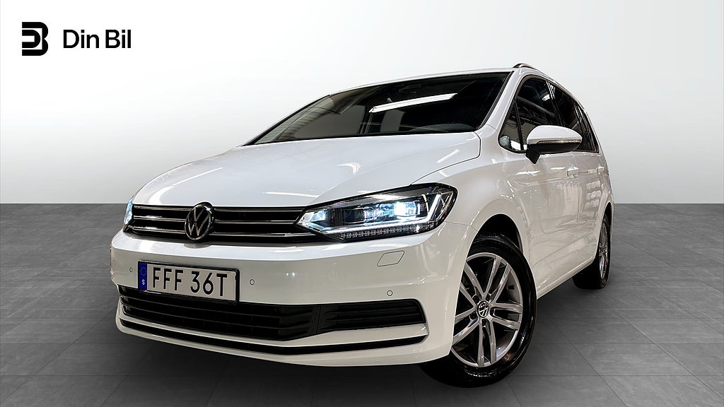 Volkswagen Touran 1.5 TSI 150 hk DSG Backkamera/Drag