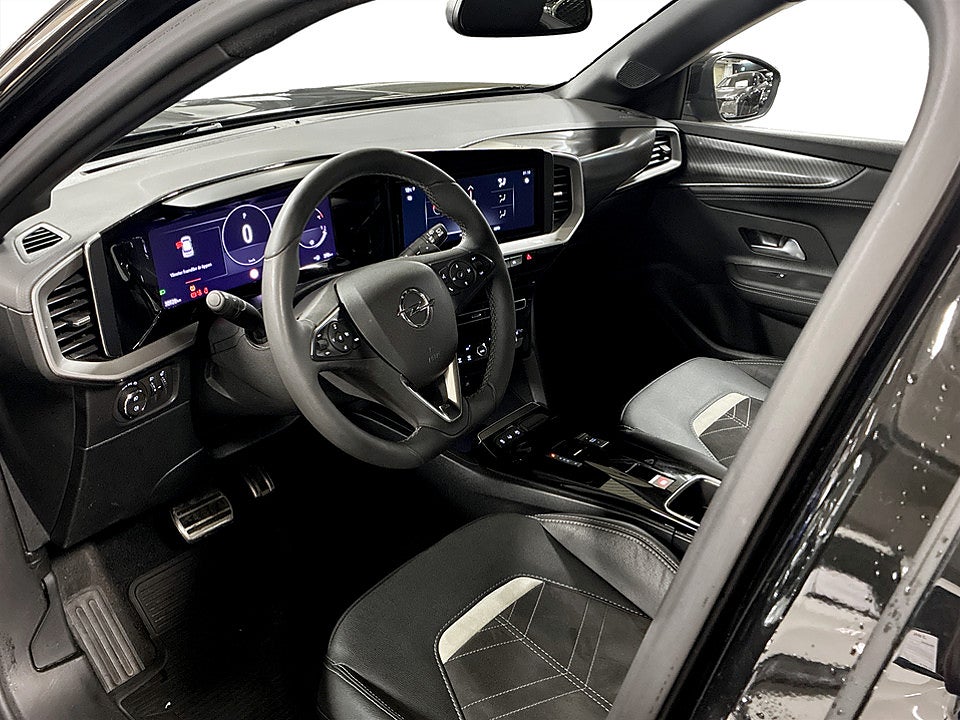 Bild på Opel Mokka Ultimate 1.2 Turbo 130hk Aut B-KAMERA CARPLAY