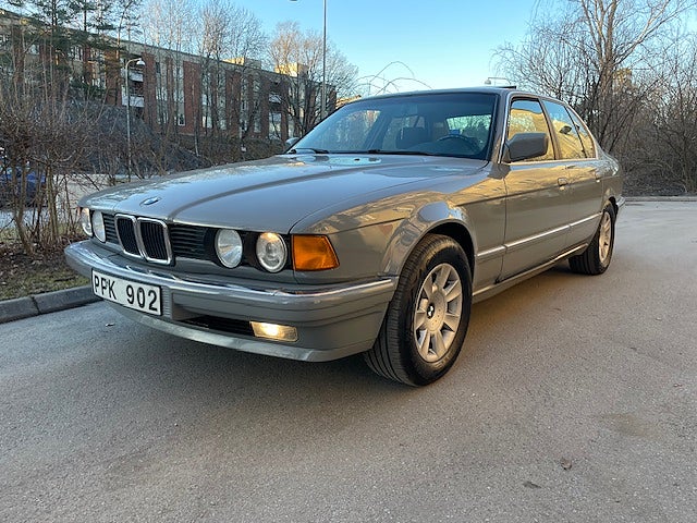 BMW 735 i Skattefri 16350mil Nyservad 