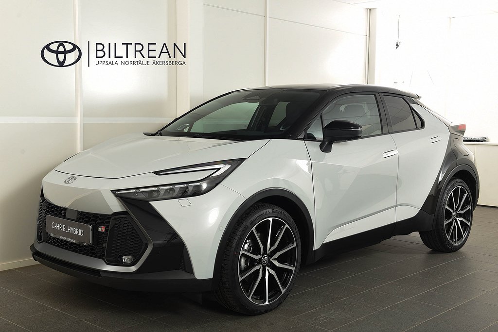 Toyota C-HR GR Sport Plug-in - 25,000KR RABATT + 2,95 RÄNTA