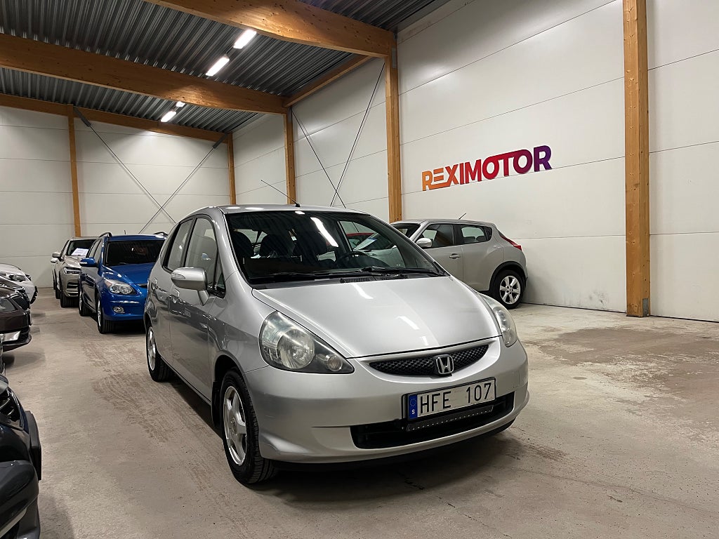 Honda Jazz 1.3 Euro 4  Ny Besiktad 