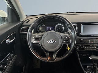 Kia Niro Hybrid DCT Advance Plus Kamera/Carplay/Skinn/Dragkrok – bild 9