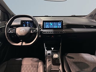 MG 3 Hybrid+ Luxury Carplay 360° GPS Pvärm S/V-hjul MOMS – bild 8
