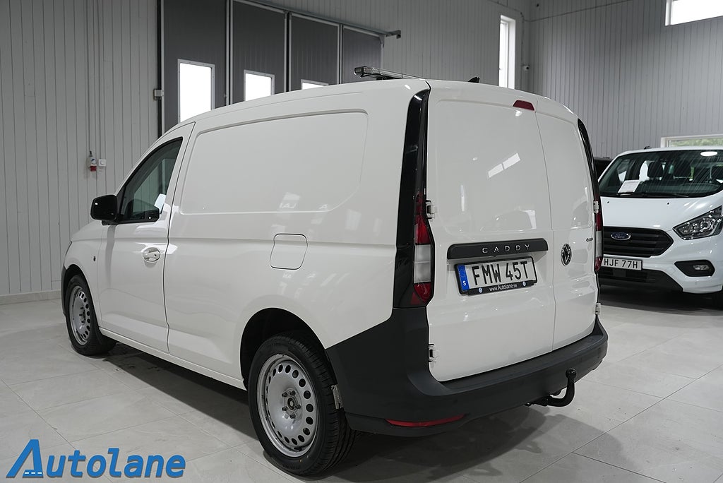Volkswagen Caddy Cargo 2.0 TDI BMT 4Motion Värmare,Dragkrok,PDC,Carplay