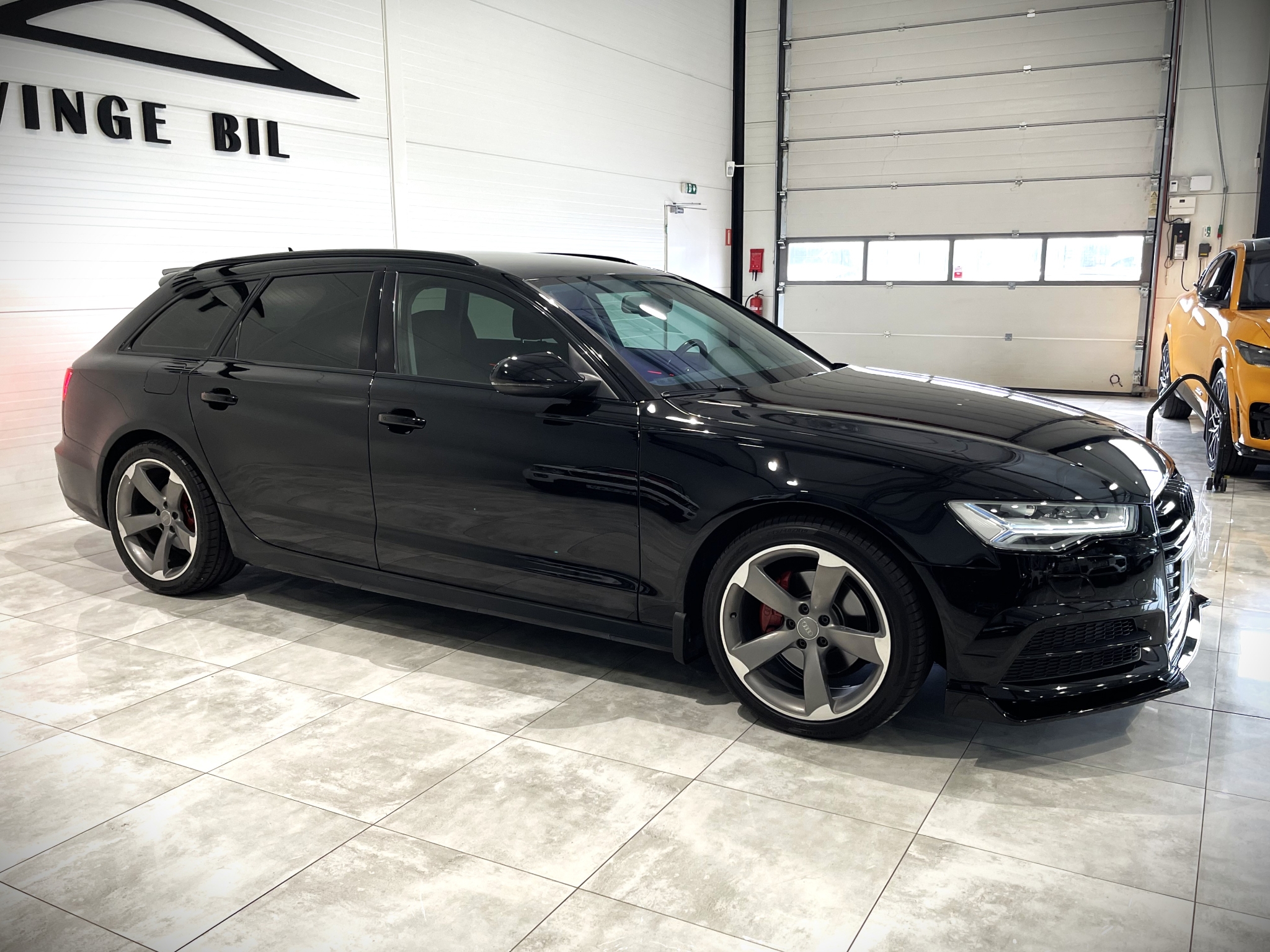 Audi A6 Avant 2.0 TDI Ultra S Tronic 2018, photo 2/10