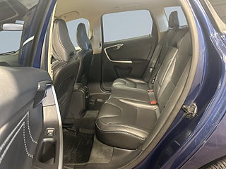 Volvo XC60 D3 AWD Geartronic Drag/M-Värm/ P-Värm/Helskinn/S&V-Däck – bild 14