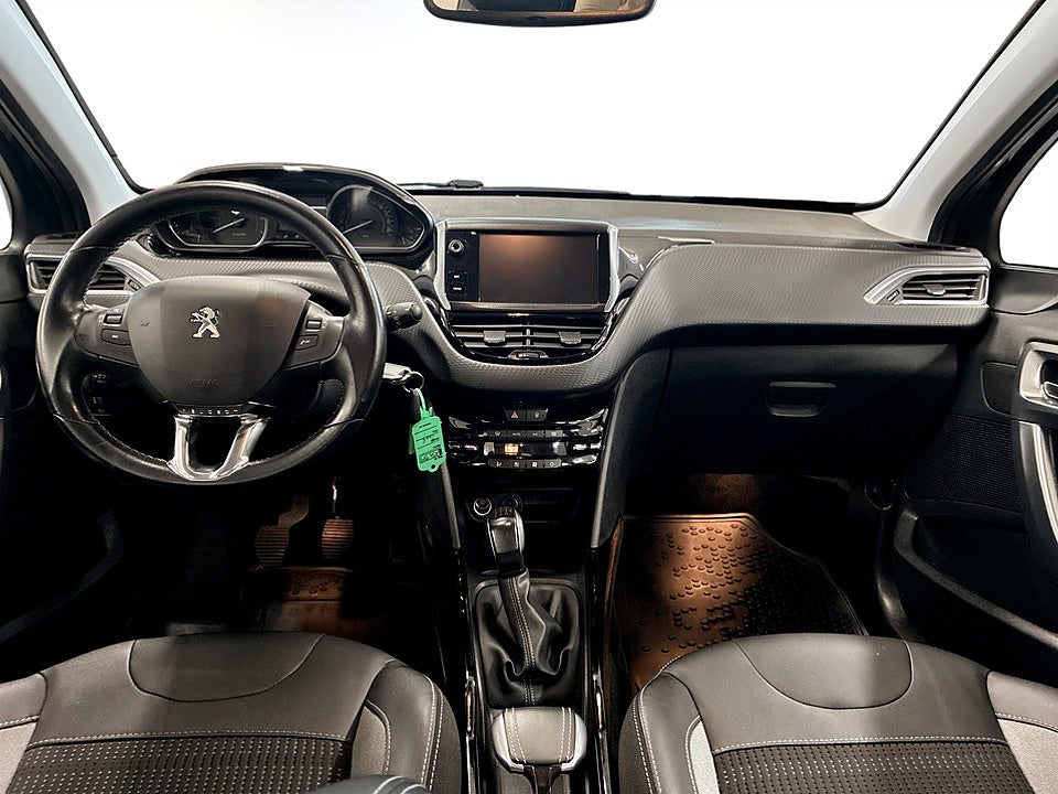 Bild på Peugeot 2008 Allure 1.2 PT 110hk BACKSENSORER