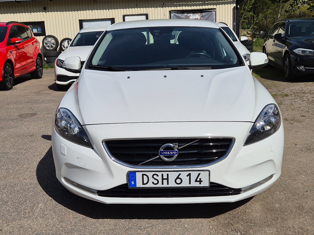 Volvo V40 D2 Kinetic (6840 mil) 