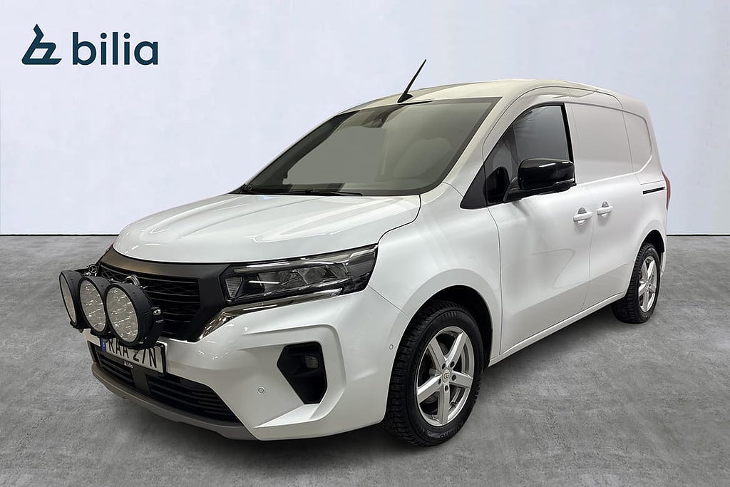 Nissan Townstar 2.0t Hellackerad/ Tekna/ Skinn/ V-hjul/Navi